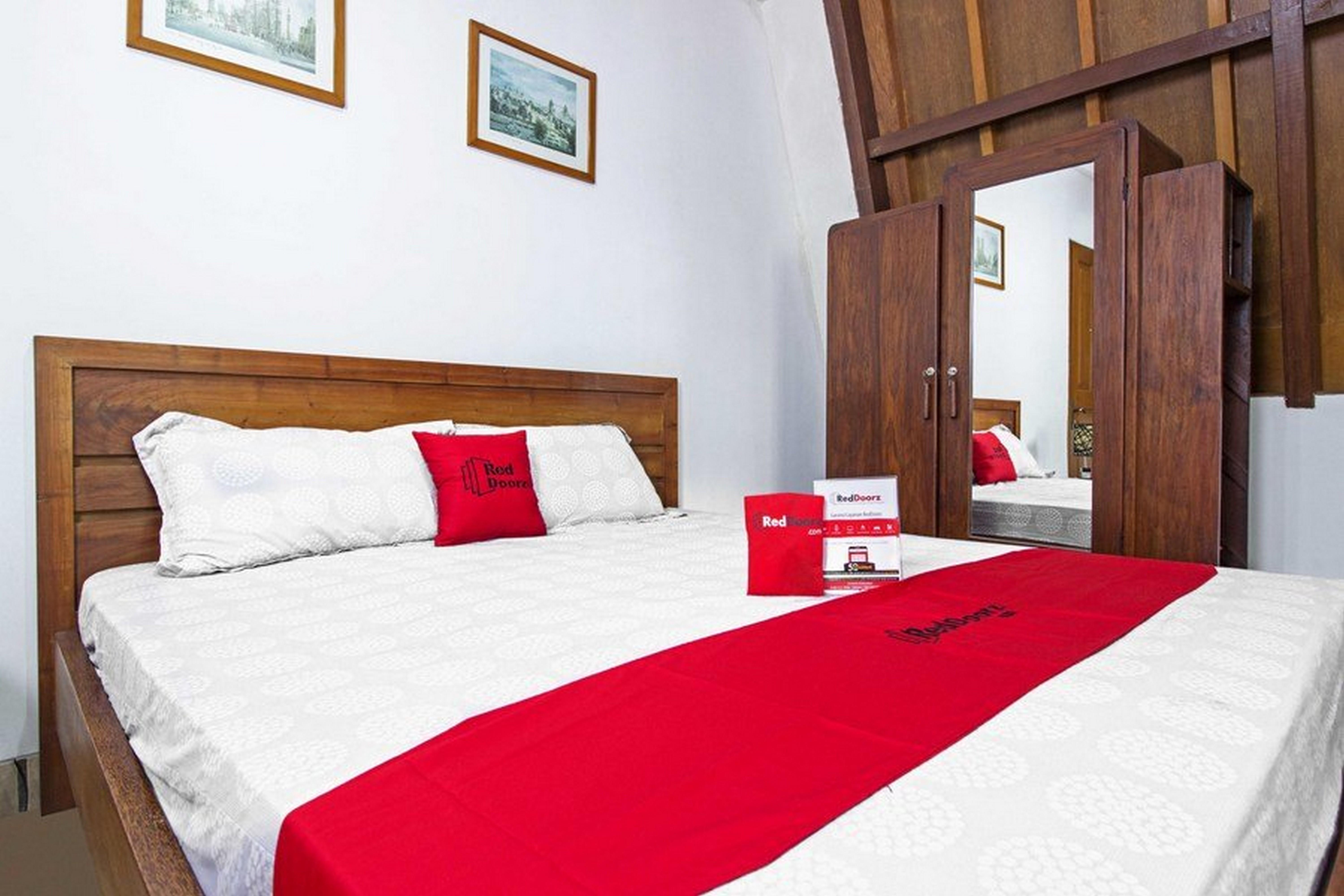Reddoorz Plus Near Parahyangan University Bandung Extérieur photo
