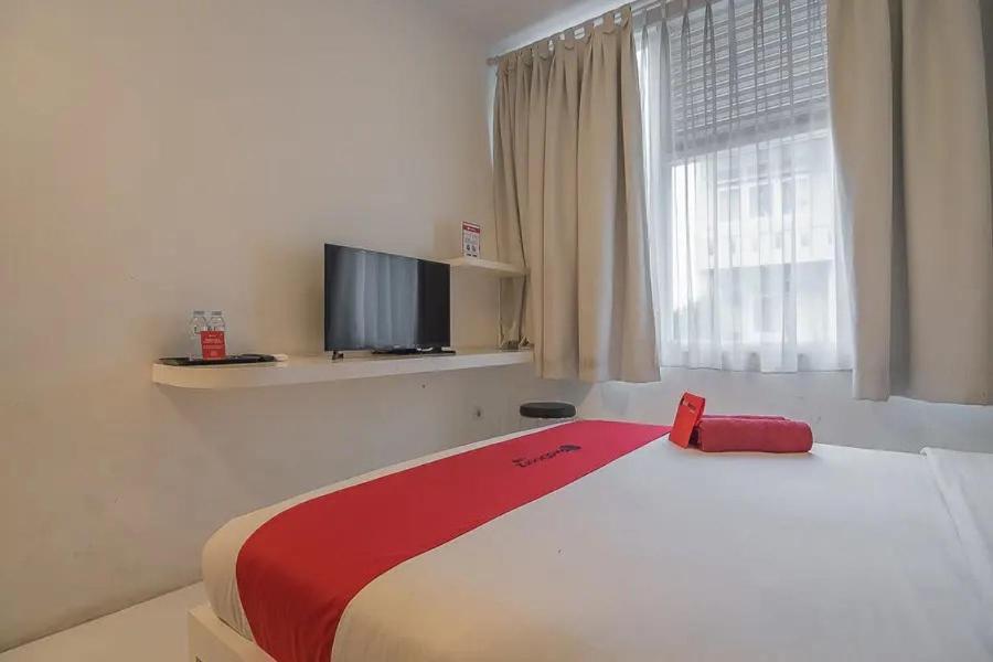 Reddoorz Plus Near Parahyangan University Bandung Extérieur photo