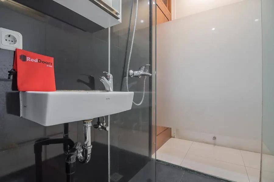 Reddoorz Plus Near Parahyangan University Bandung Extérieur photo